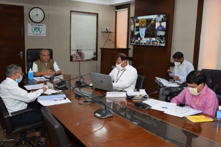 Narendra Singh Tomar chairs the 21st meeting of Central Employment Guarantee