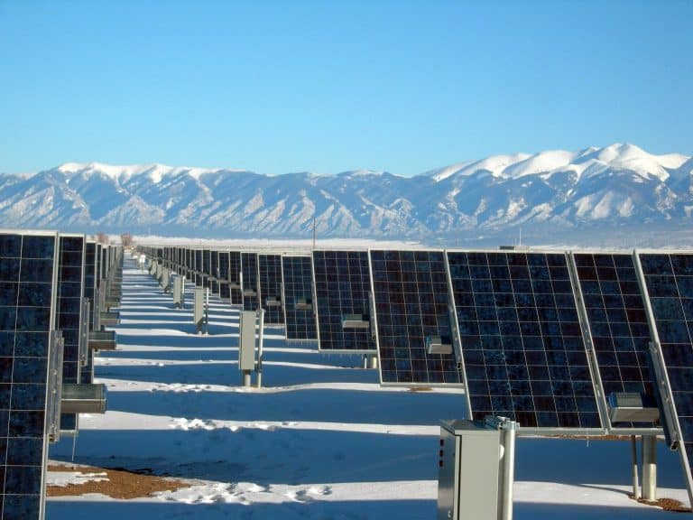 Decline in green energy spending might offset COVID-era emissions benefits
