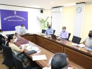 Education Minister reviews various activities of National Institute of Open Schooling (NIOS) in New Delhi