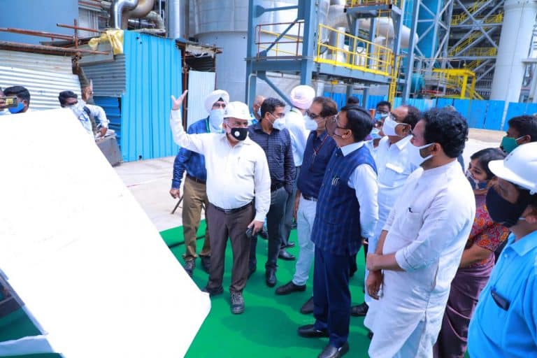 Mansukh Mandaviya reviews progress of upcoming Urea unit of RFCL