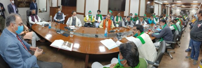 Members of the Bharatiya Kisan Union