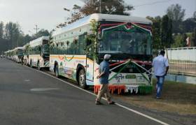 Lt Governor flags off electric buses