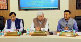 ECI holds meeting with Special Observers