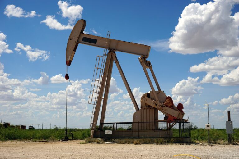 Safer carbon capture and storage