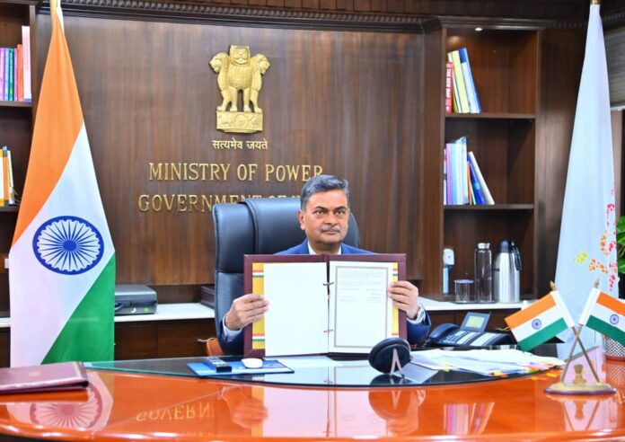 Power and NRE Minister chairs 4th India