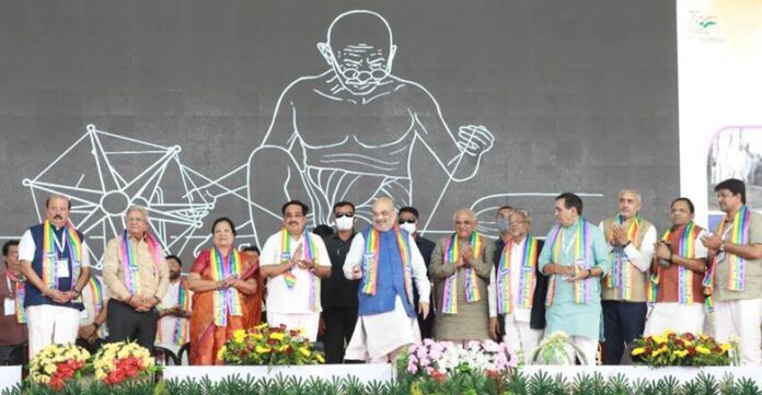 foundation stone of various schemes of Sumul Dairy