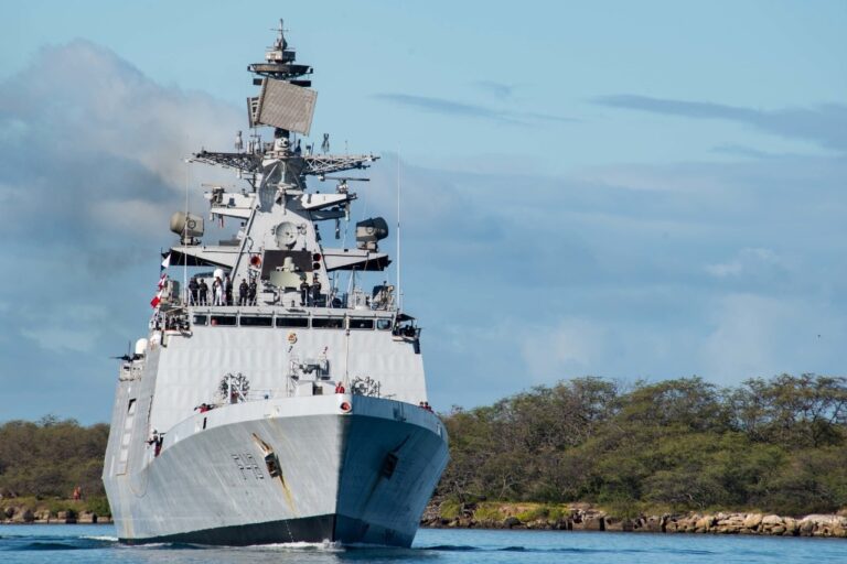 INS SATPURA