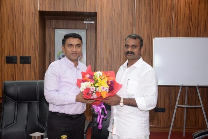 Goa CM meets MoS L Murugan