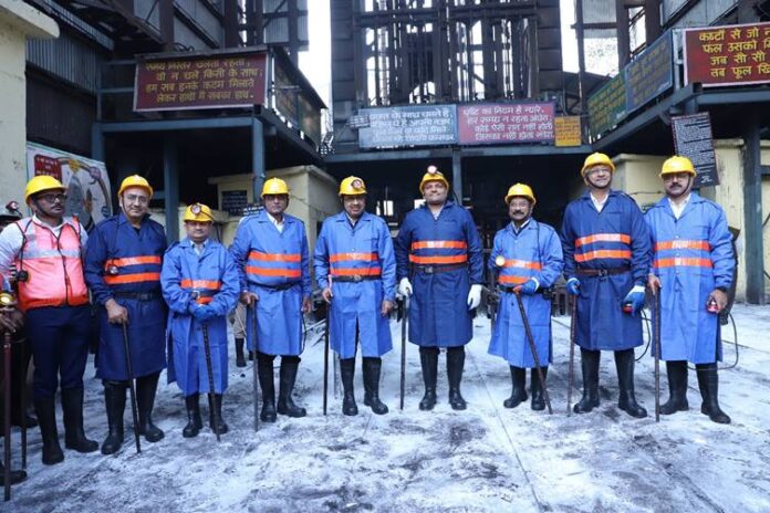 Reviews Operation of BCCL Mines