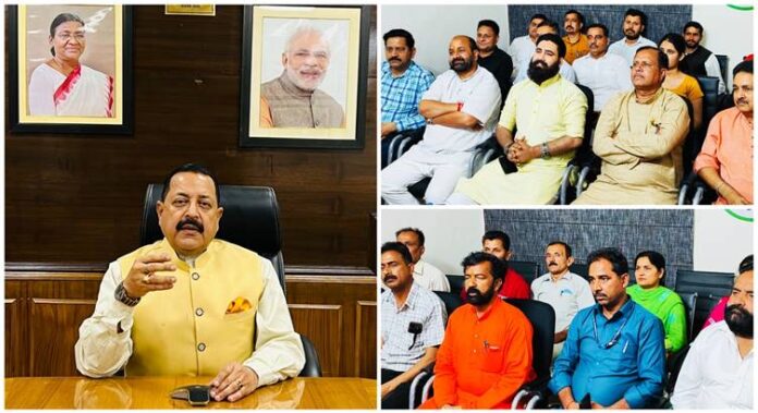 Jitendra Singh appeals to PRI representatives