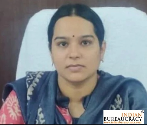 b navya ias AP