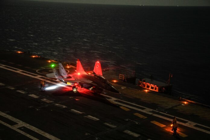 MIG- MIG-29K onboard Vikrant