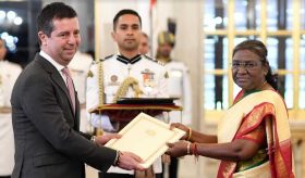 Georgia _ H E Vakhtang Jaoshvili presents credentials to President of India