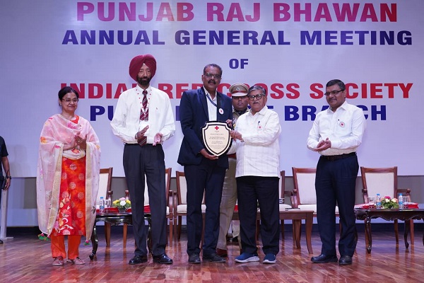 Indian Red Cross Society Felicitates REC Foundation